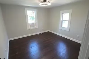 49 Corona St, Springfield, MA 01104 - Photo 13