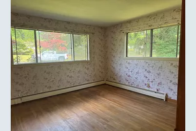 16 Buckingham Rd, Norwood, MA 02062 - Photo 9