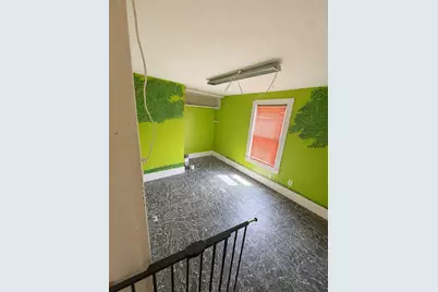 123 Grape St, Chicopee, MA 01013 - Photo 9