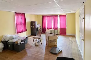 123 Grape St, Chicopee, MA 01013 - Photo 5