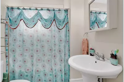 5-7 Corser St, Holyoke, MA 01040 - Photo 17