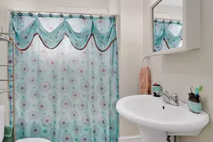 57 Corser St, Holyoke, MA 01040 - Photo 17