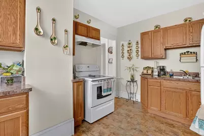5-7 Corser St, Holyoke, MA 01040 - Photo 15