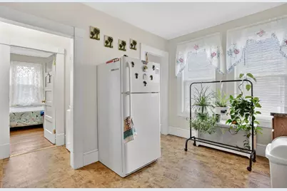 5-7 Corser St, Holyoke, MA 01040 - Photo 13
