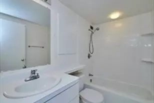 50 56 Broadlawn Park, Boston, MA 02132 - Photo 17