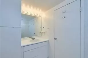 50 56 Broadlawn Park, Boston, MA 02132 - Photo 15
