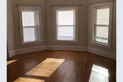 3 Belmont St #2, Lowell, MA 01851 - Photo 9