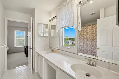 34 Hemingway St, Shrewsbury, MA 01545 - Photo 37