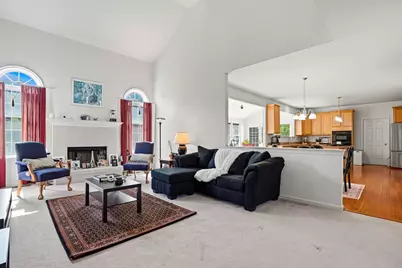 34 Hemingway St, Shrewsbury, MA 01545 - Photo 11