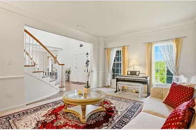 34 Hemingway St, Shrewsbury, MA 01545 - Photo 5