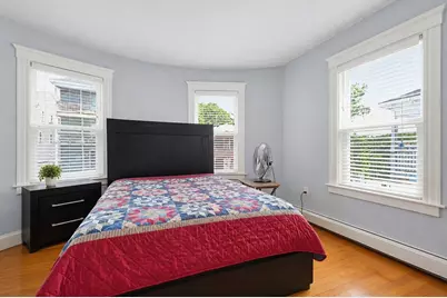 15 Stanton St, Worcester, MA 01605 - Photo 17