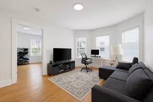 15 Stanton St, Worcester, MA 01605 - Photo 11