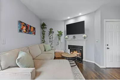 52 H Street #2, Boston, MA 02127 - Photo 5