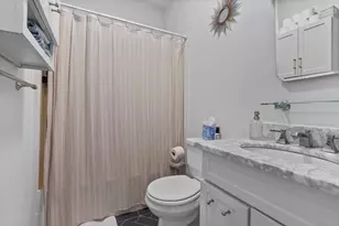 52 H St, Boston, MA 02127 - Photo 11