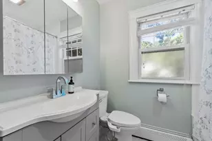 55 Bates, Watertown, MA 02472 - Photo 29
