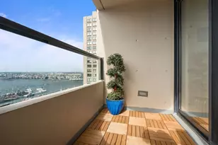 65 E India Row, Boston, MA 02110 - Photo 11