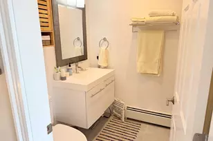600 Shirley St, Winthrop, MA 02152 - Photo 17