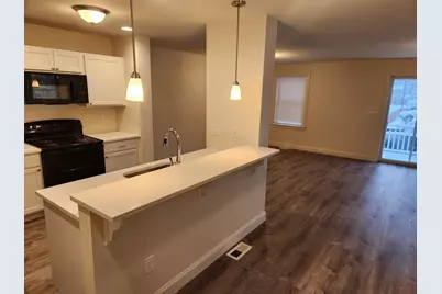 55 Everit Ave #A, Framingham, MA 01702 - Photo 3