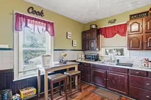 25 Wheatland Ave, Boston, MA 02124 - Photo 35