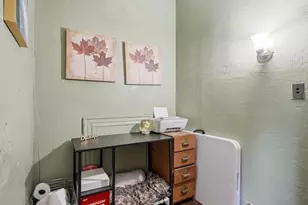 25 Wheatland Ave, Boston, MA 02124 - Photo 33