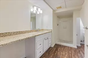 387 Main St, Salem, NH 03079 - Photo 11