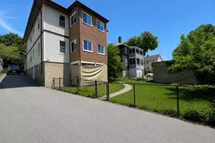 576 Lagrange St, Boston, MA 02132 - Photo 21