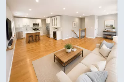 576 Lagrange Street #576, Boston, MA 02132 - Photo 5