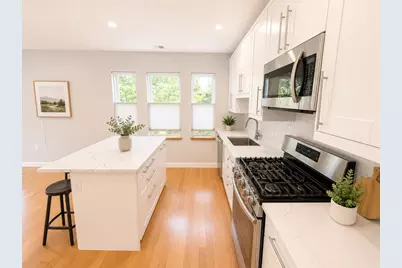 576 Lagrange Street #576, Boston, MA 02132 - Photo 7