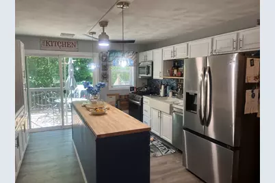 793 Montgomery, Fall River, MA 02720 - Photo 11
