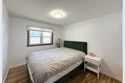 5 Dietz Ct, Boston, MA 02136 - Photo 11