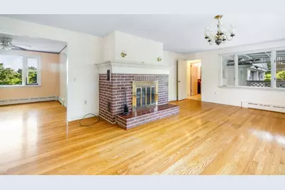 45 Indian Hill Rd, Worcester, MA 01606 - Photo 9
