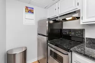 466 Commonwealth, Boston, MA 02115 - Photo 9