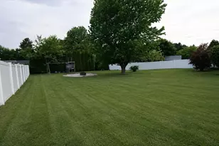 7 Rolling Ridge Rd, Rutland, MA 01543 - Photo 23