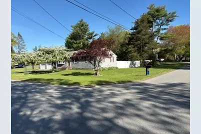 7 Villa Avenue, Swansea, MA 02777 - Photo 3