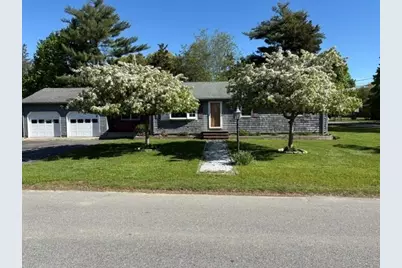 7 Villa Avenue, Swansea, MA 02777 - Photo 1
