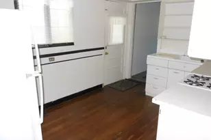 117 Auburn St, Medford, MA 02155 - Photo 11