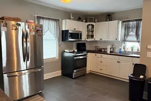245 Clifford St, New Bedford, MA 02745 - Photo 5