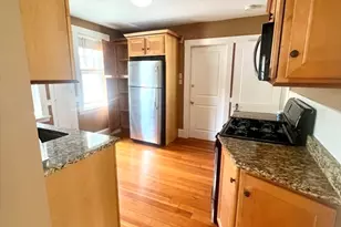 7 Summer St, Boston, MA 02132 - Photo 7