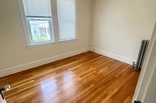 7 Summer St, Boston, MA 02132 - Photo 15