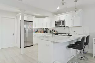 467 E 8th, Boston, MA 02127 - Photo 5