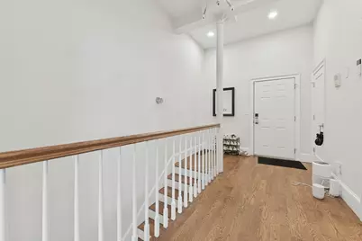 467 E 8th #1A, Boston, MA 02127 - Photo 13