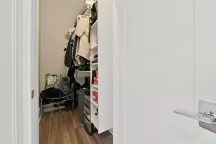 467 E 8th, Boston, MA 02127 - Photo 21