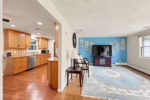 4 Surrey Ln, Peabody, MA 01960 - Photo 7
