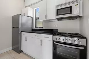 12 Stoneholm St, Boston, MA 02115 - Photo 9