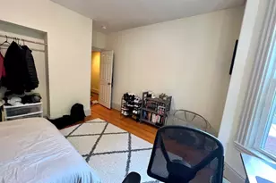 682 E 6th St, Boston, MA 02127 - Photo 5