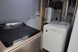 541 Bennington, Boston, MA 02128 - Photo 23