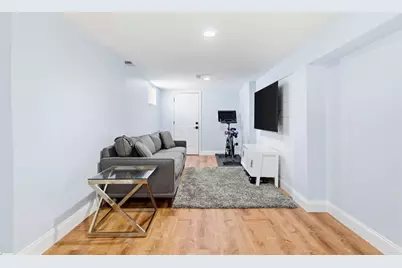 865 E 2nd #1, Boston, MA 02127 - Photo 17