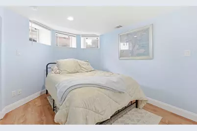 865 E 2nd #1, Boston, MA 02127 - Photo 15