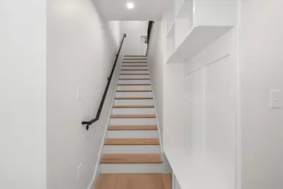 595 Broadway #302, Somerville, MA 02145 - Photo 15
