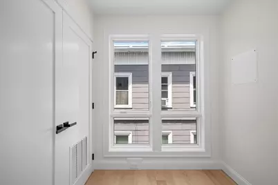 595 Broadway #302, Somerville, MA 02145 - Photo 13